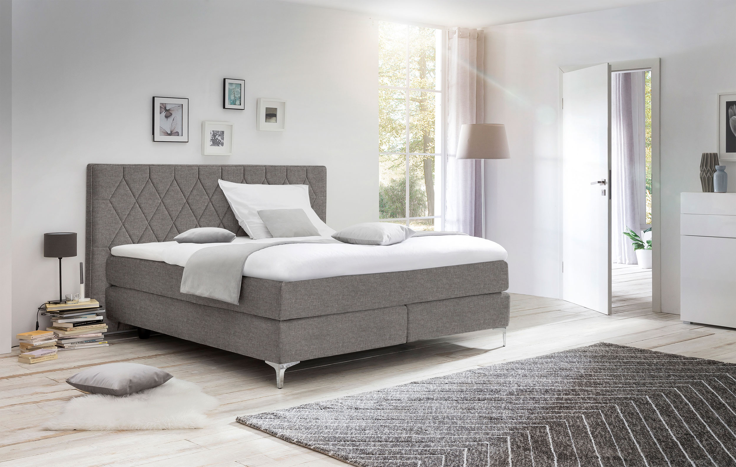 Boxspringbett image number null