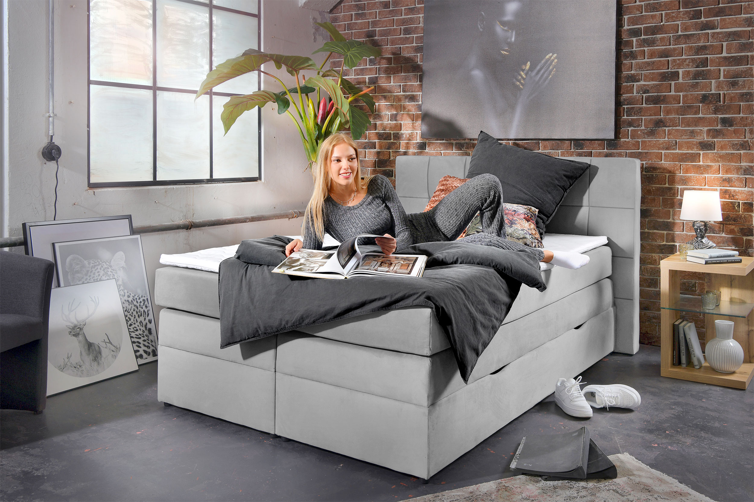 Boxspringbett image number null