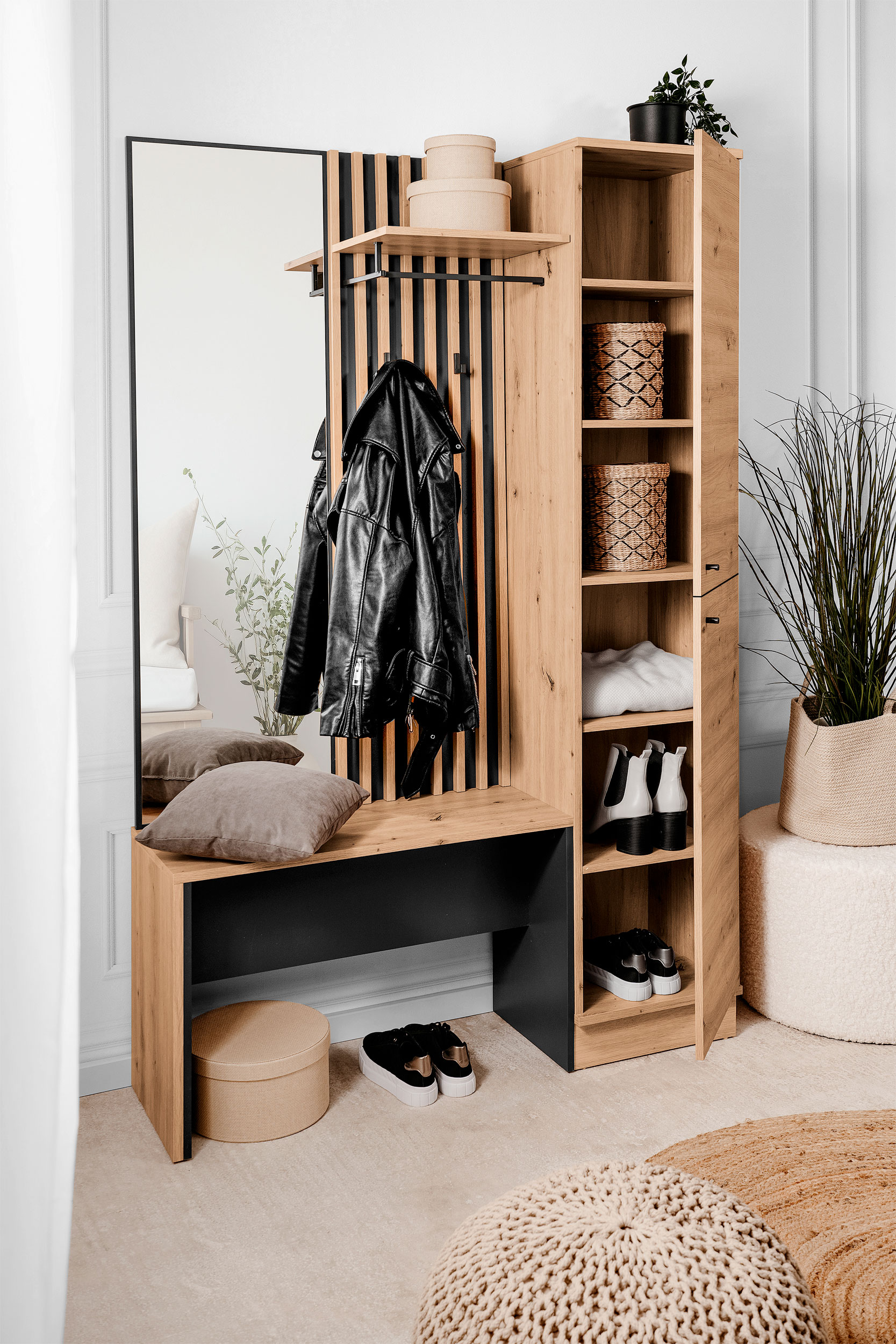 Garderobe image number null