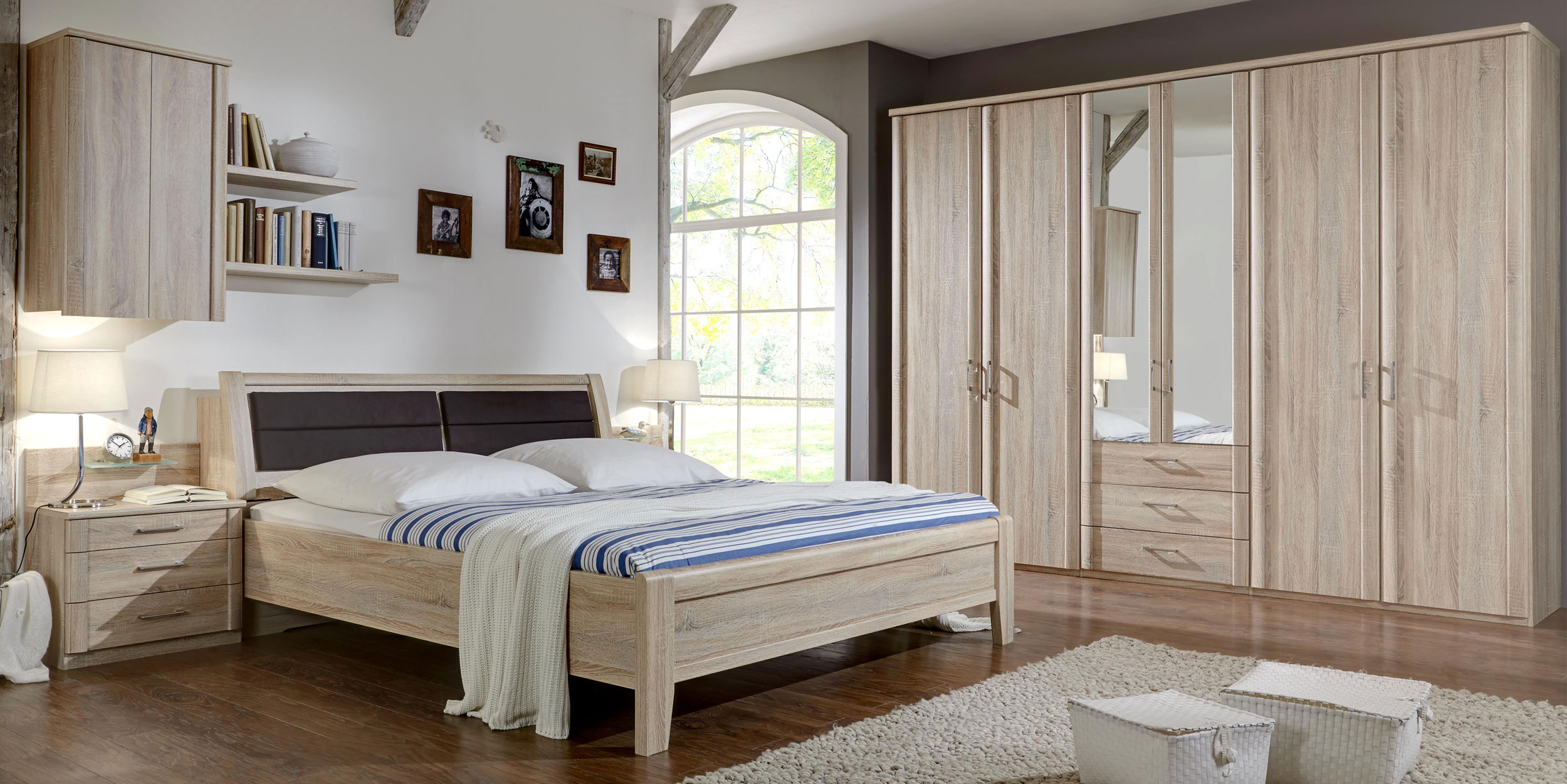 Schlafzimmer image number 1