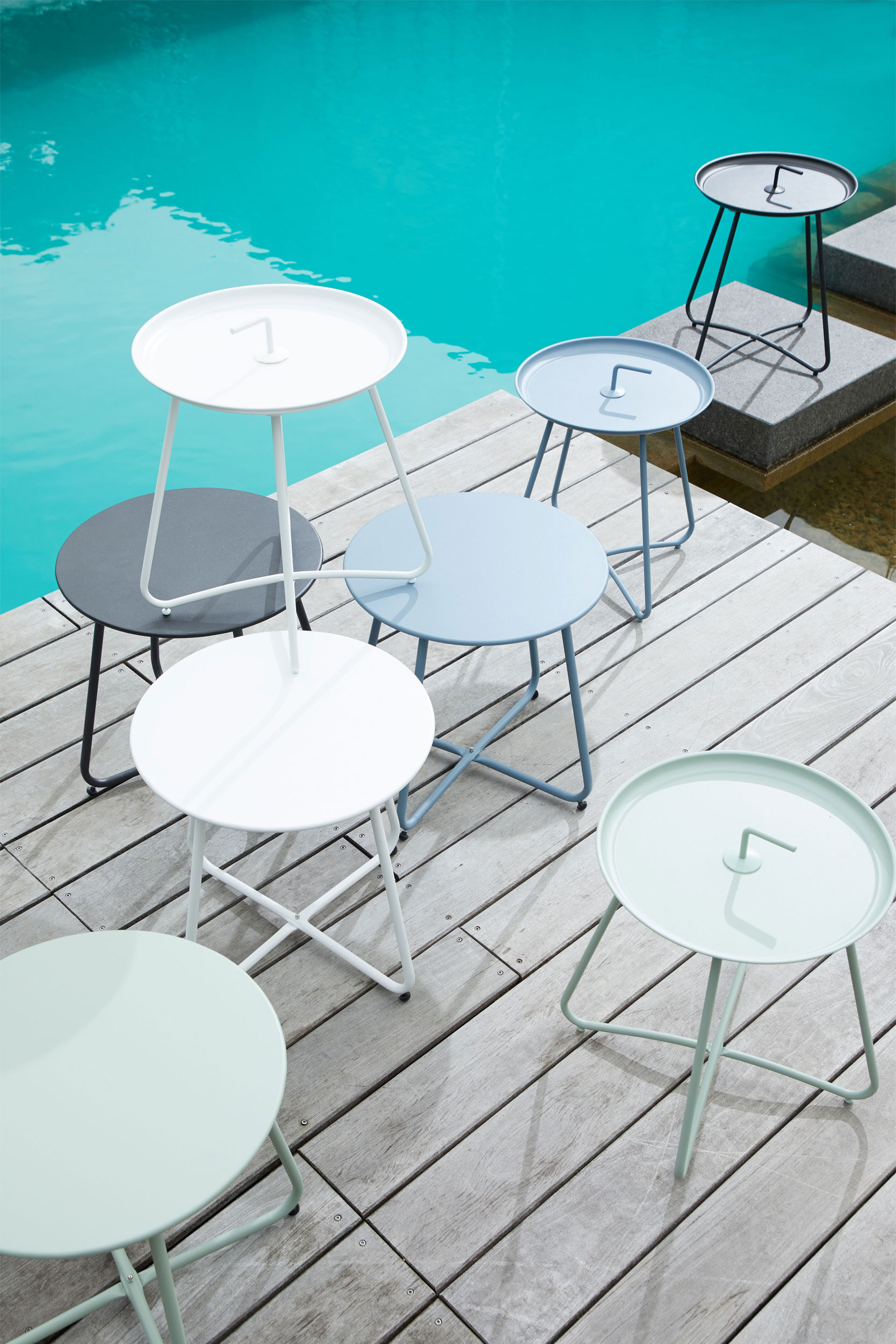 OUTDOOR Garten-Beistelltisch klein image number 3