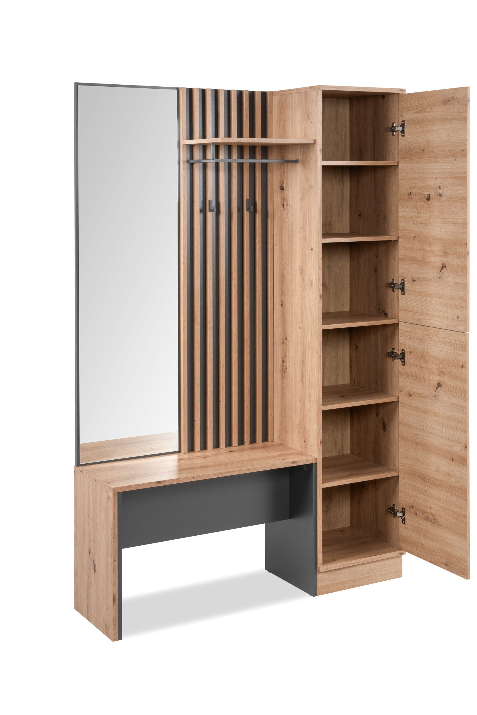 Garderobe image number null