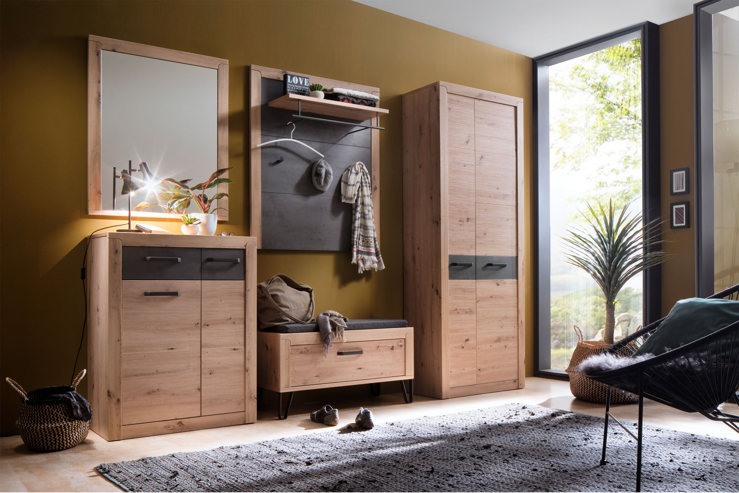 Garderobenschrank image number 3
